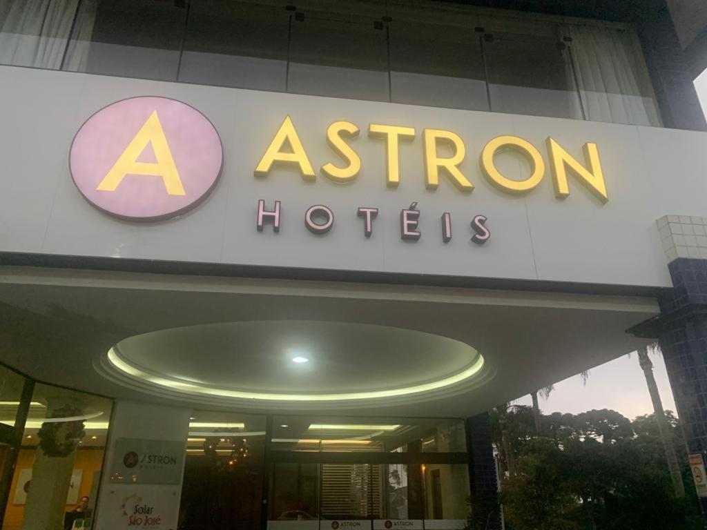 Astron Suites Sao Jose Dos Pinhais By Nobile Buitenkant foto